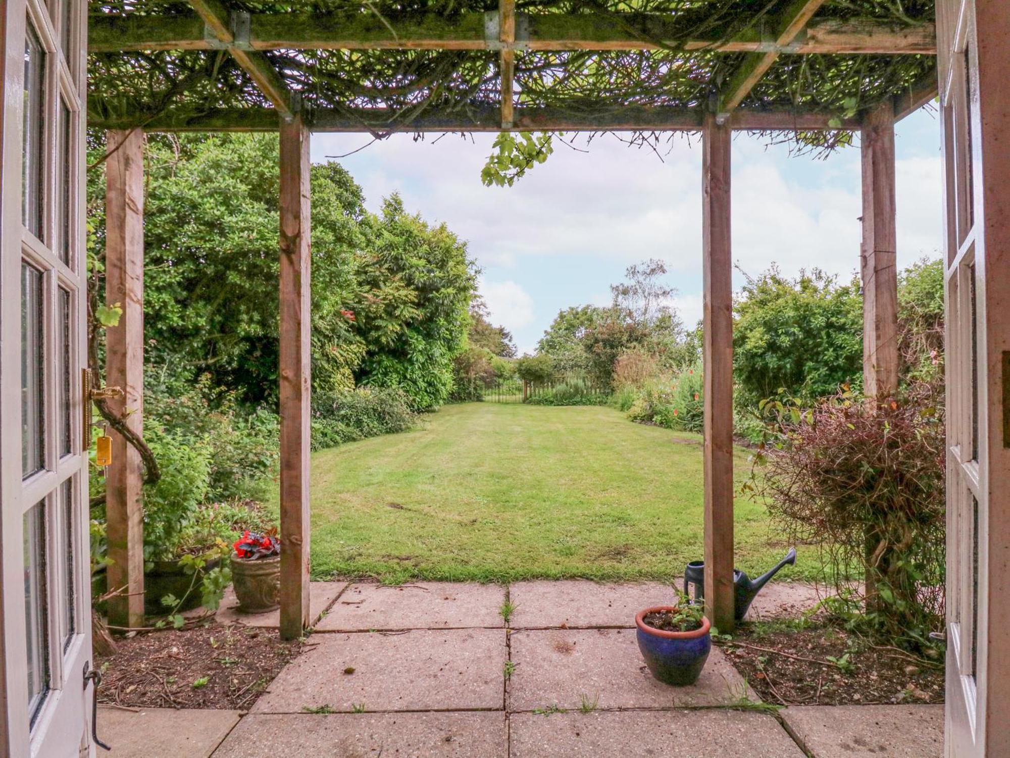 White House Cottage Fakenham Exterior photo