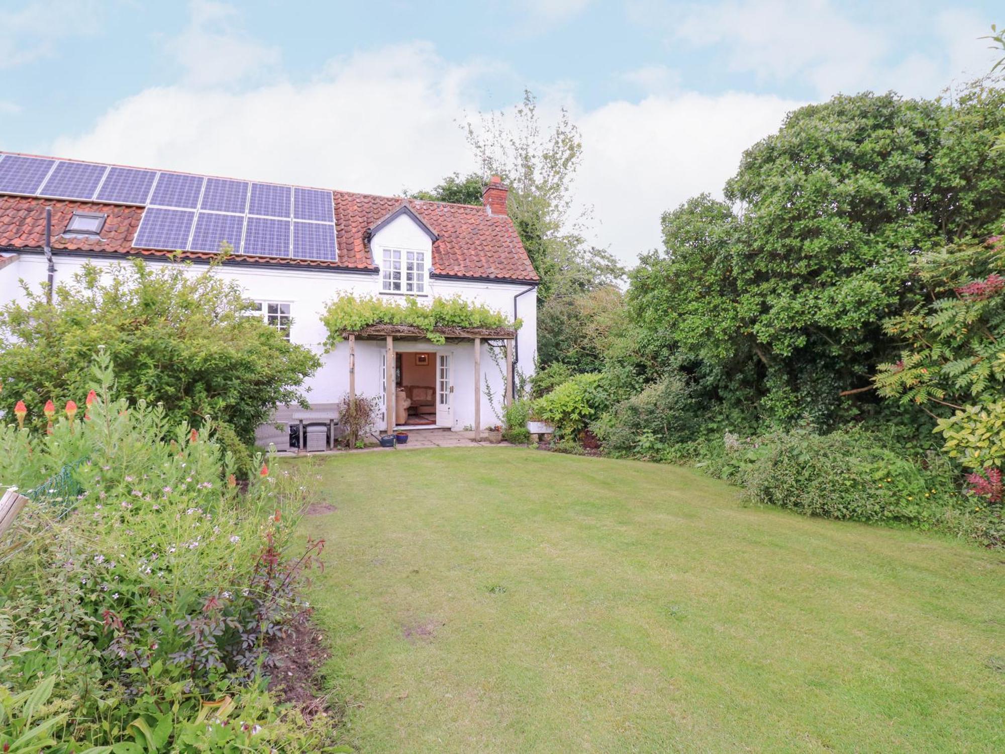 White House Cottage Fakenham Exterior photo